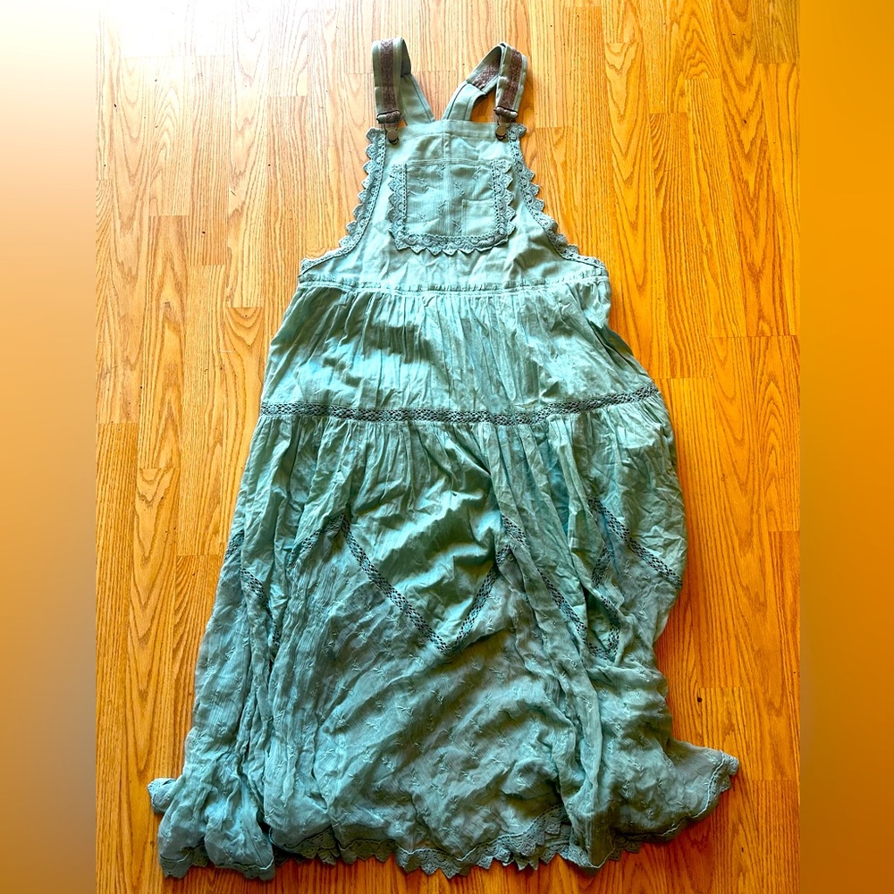 Free People Trails End Skirtall, size Medium